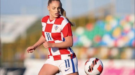 Анна Мария футболистка