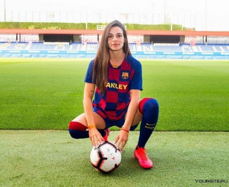 Лина Якупова футболистка