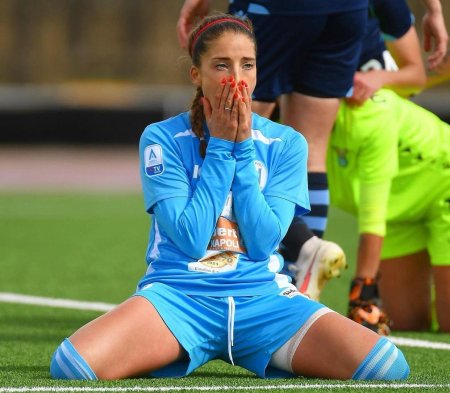 Элеонора Гольдони футболистка