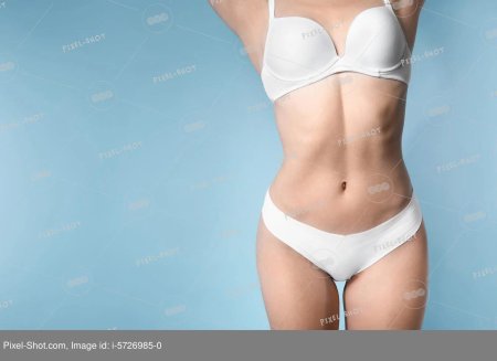 Фото девушек в Нижнем белом белье с лицом