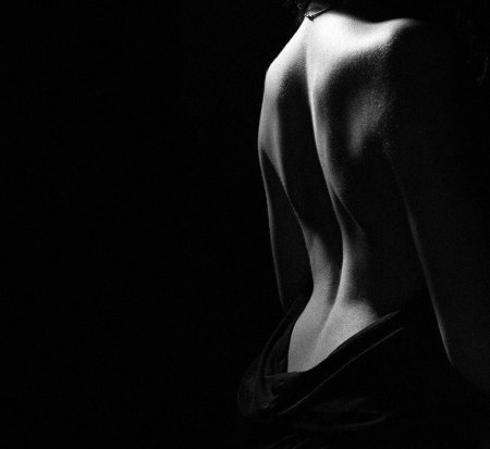 Женская спина