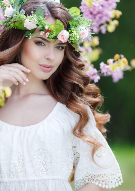 Девушка Весна