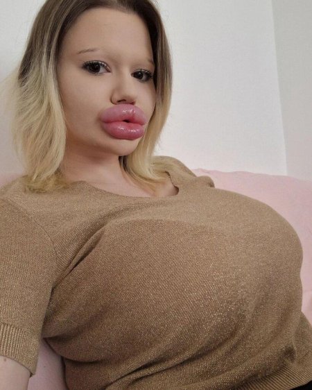 Андреа иванова губы