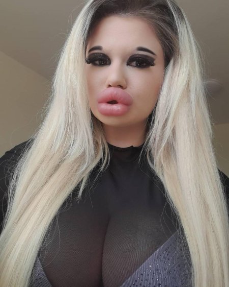 Андреа Иванова