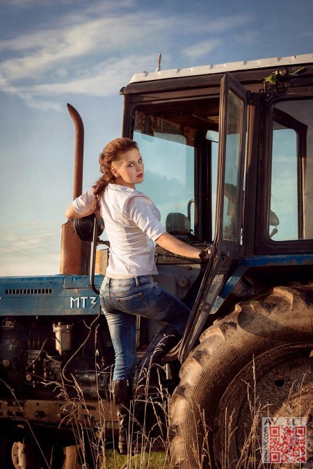 Дарья Гармаш трактористка