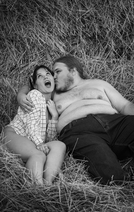 Любовь на сеновале