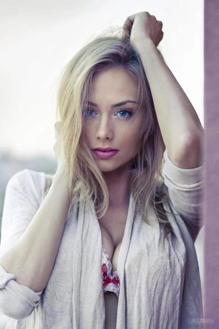 Каролина Дебчинская модель