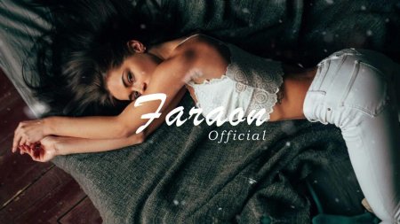 Девушки лежа