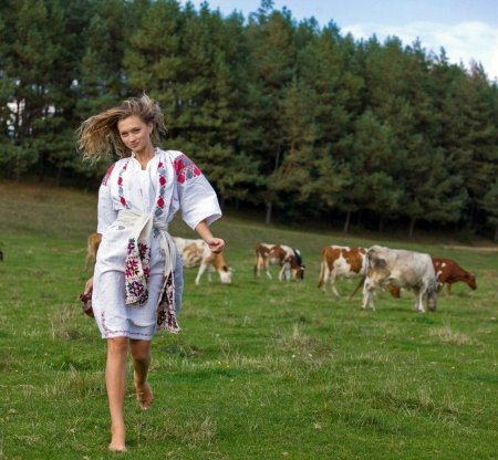 Белорусские девушки в деревне