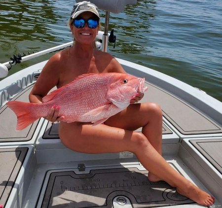 Рыба в купальнике