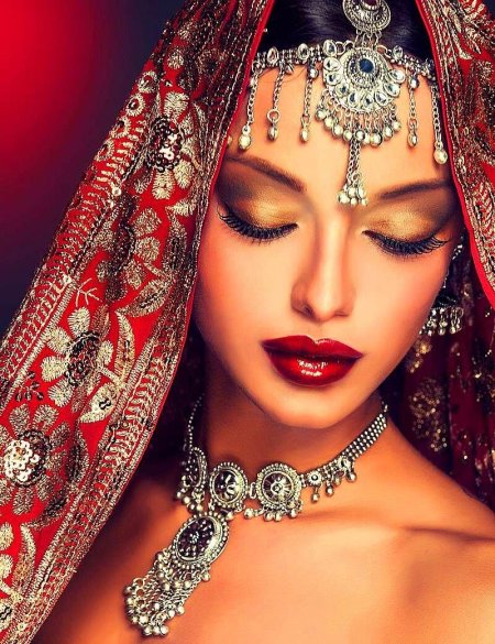 Фотосессия в индийском стиле