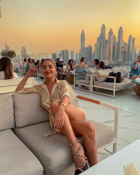 Пляж в дубае