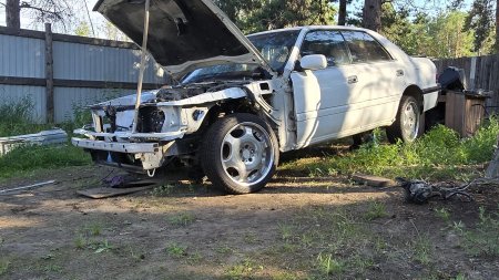 Nissan laurel c волчара