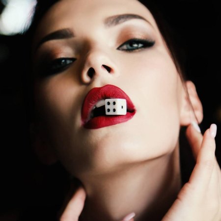 Красива девушка