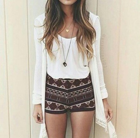 Летняя одежда для девушек