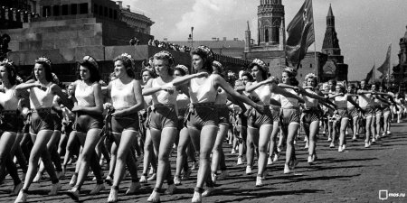 Парад физкультурников СССР на красной площади