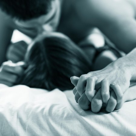 Страстные объятия