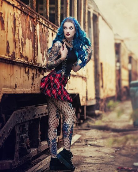 Девушка панк