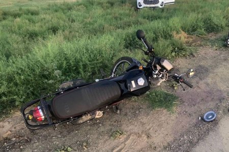 Разбитый мотоцикл