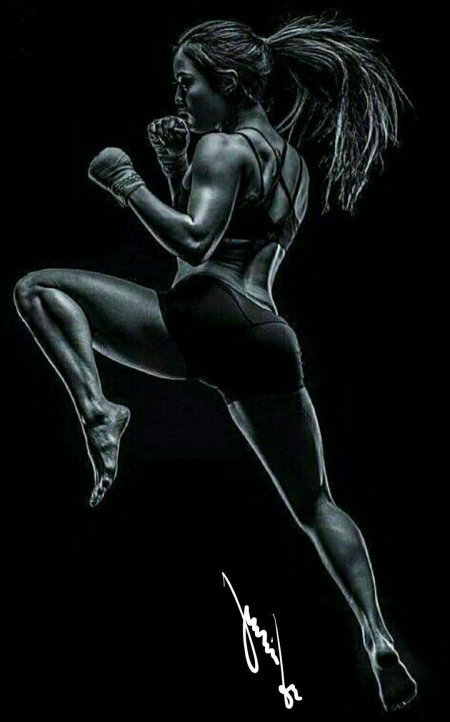 Девушка и фитнес