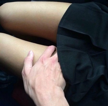 Мужская рука