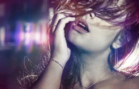 Чувственная девушка