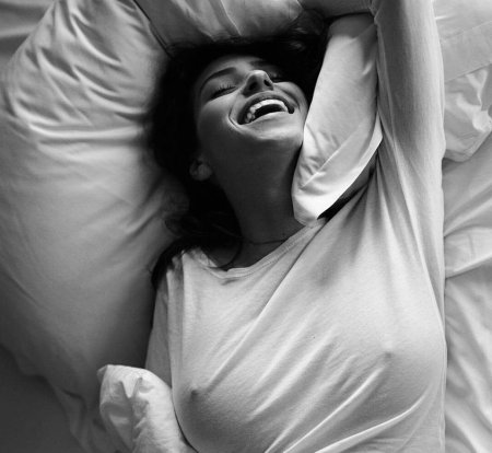 Полуобнаженная фотосессия