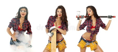 Девушка с инструментом