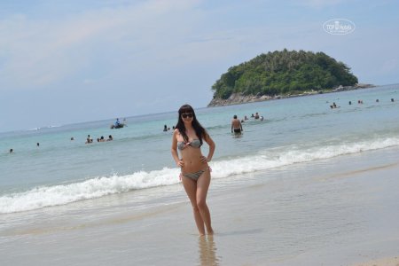 Русские девушки на пляже в Тайланде