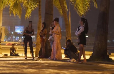 Паттайя ночные бабочки