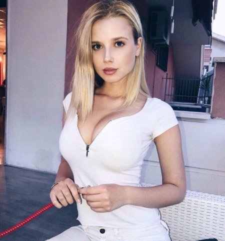 Полина Малиновская