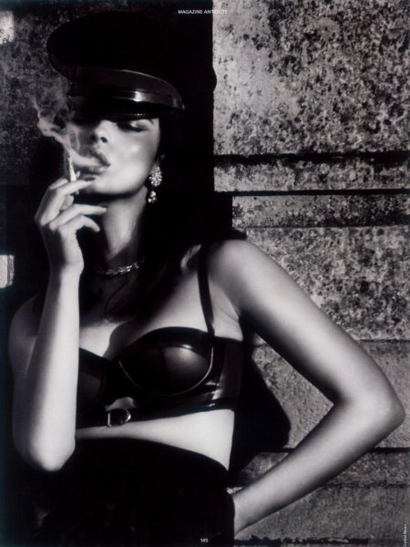 Роковая девушка