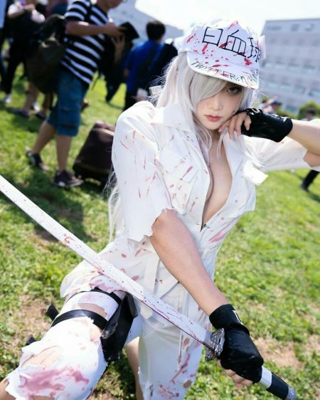 Клетки за работой косплей