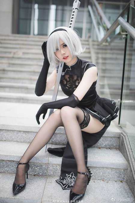 NIER 2b +18 косплей
