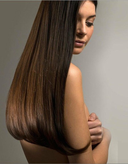 Кератиновое выпрямление волос