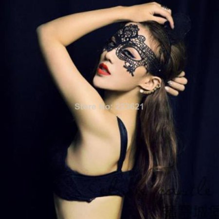 Кружевная маска эротическая