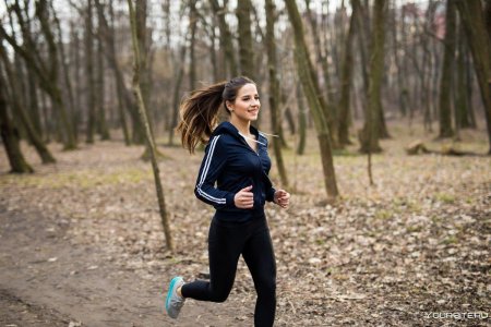 Бег девушки