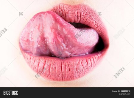 Чувственные губы
