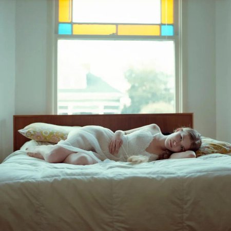 Фото в спальне девушки