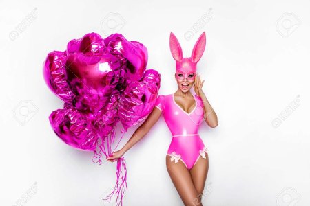 Костюм розово