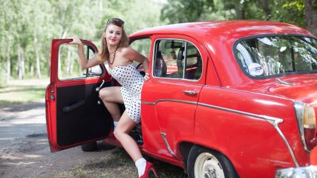 Москвич 403 красный