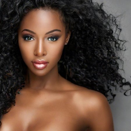 Темнокожие девушки