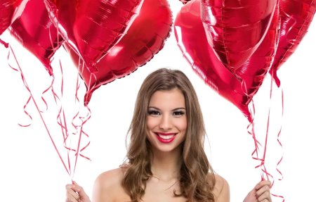 Девушка с воздушными шарами