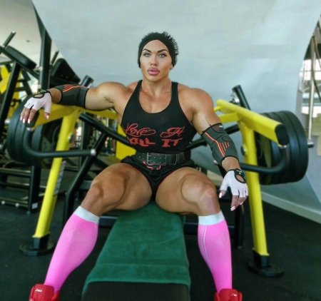 Пауэрлифтер Наталья Кузнецова