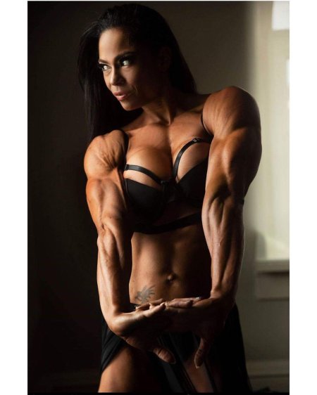 Джессика Падилла