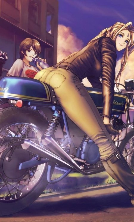 Девушка на мотоцикле