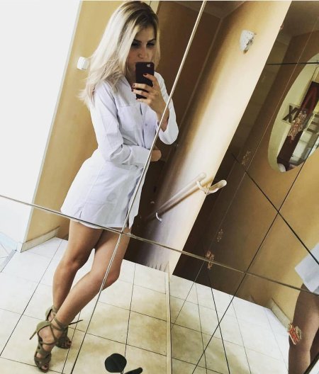 Красивые медсестры