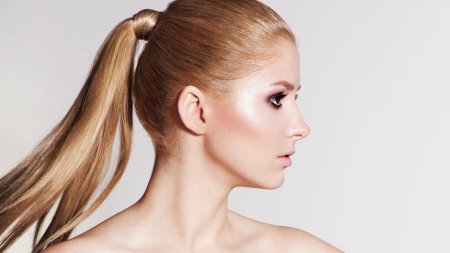 Прическа хвост 2023