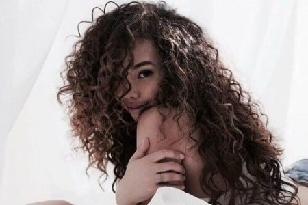 София Моше кудри