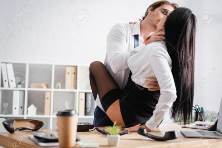 Секси секретарша